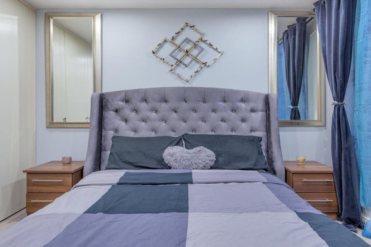 Elegant And Chic 2-Bedroom Basement Apartment In Paddington London Exterior foto